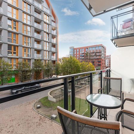 Aura III Apartments & Free Parking By Downtown Apartments Гданск Екстериор снимка