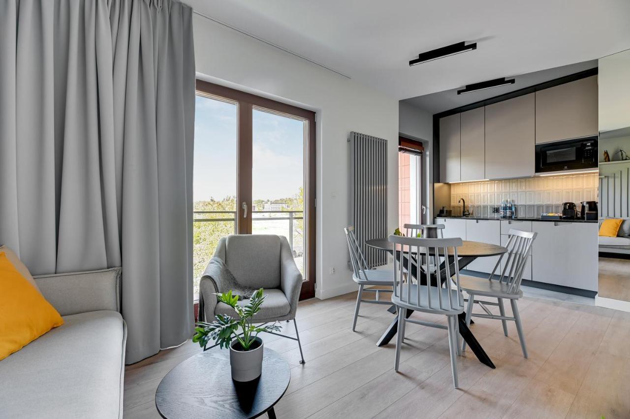 Aura III Apartments & Free Parking By Downtown Apartments Гданск Екстериор снимка