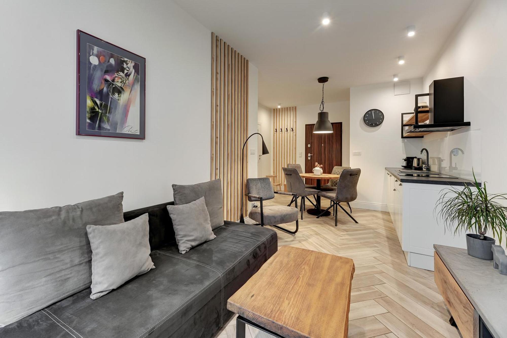 Aura III Apartments & Free Parking By Downtown Apartments Гданск Екстериор снимка