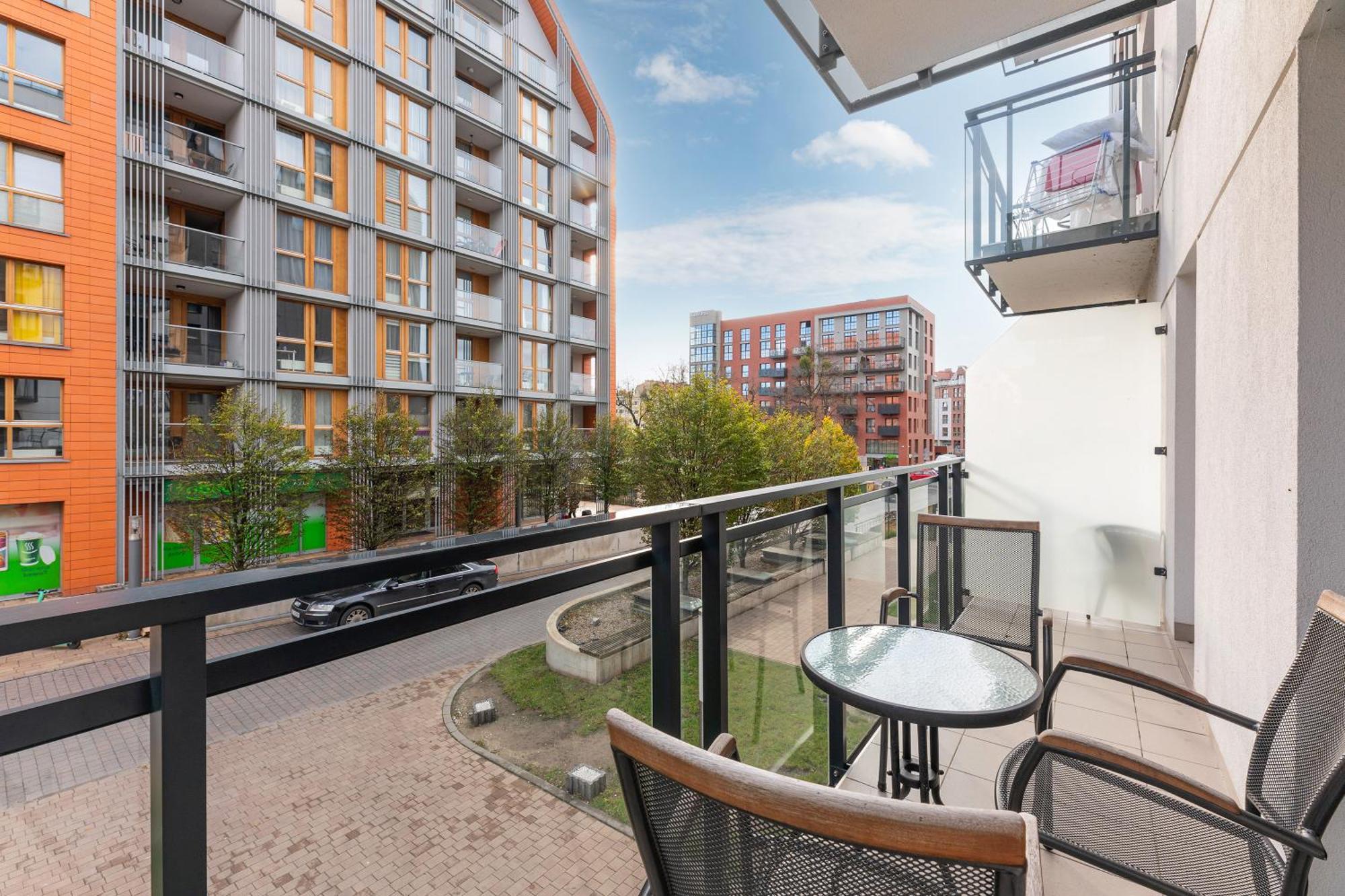 Aura III Apartments & Free Parking By Downtown Apartments Гданск Екстериор снимка