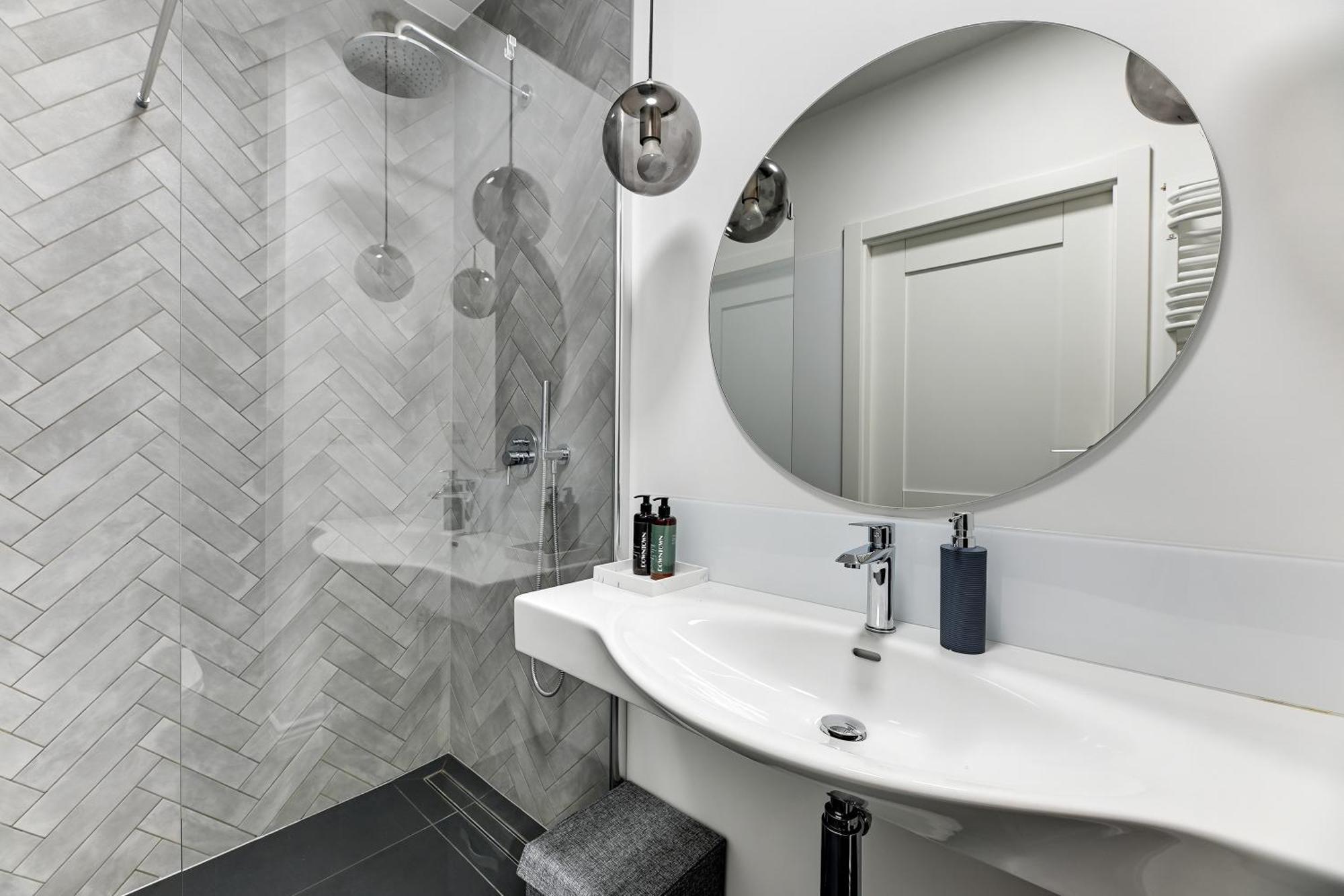 Aura III Apartments & Free Parking By Downtown Apartments Гданск Стая снимка